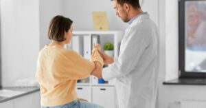 orthopedic doctor in indore, orthopedic surgeon in indore